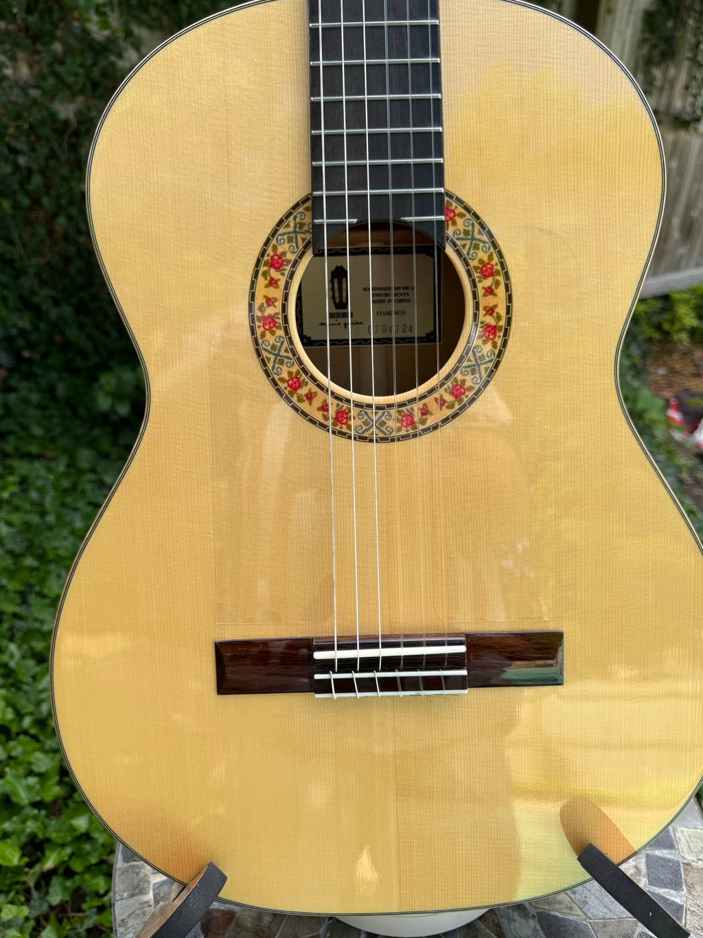 Flamenco Guitar Luthier Made