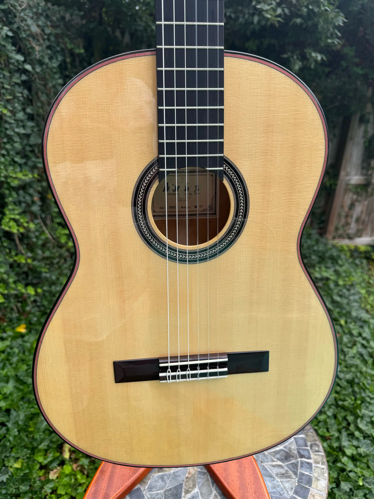 Martinez MF-17 Flamenco Guitar | Rumi Guitars