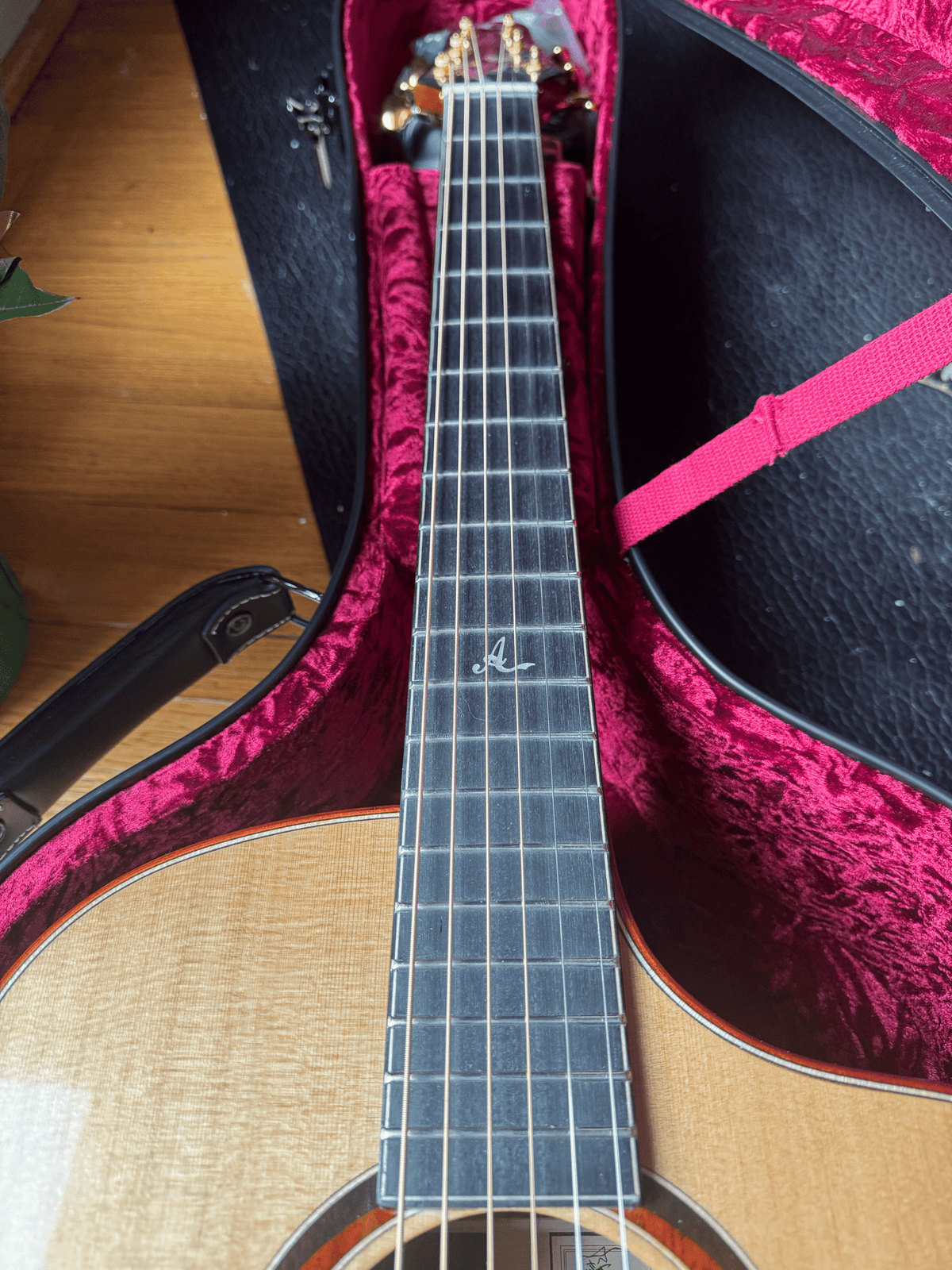Yulong Guo Echoes Double Top Steel String Guitar, Cedar, Rosewood
